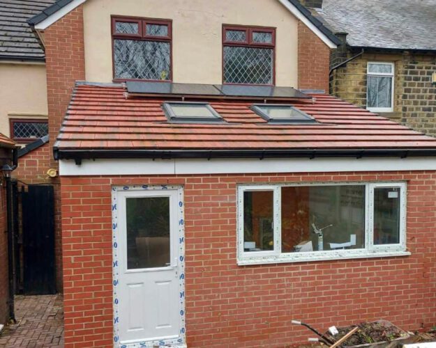 builders huddersfield